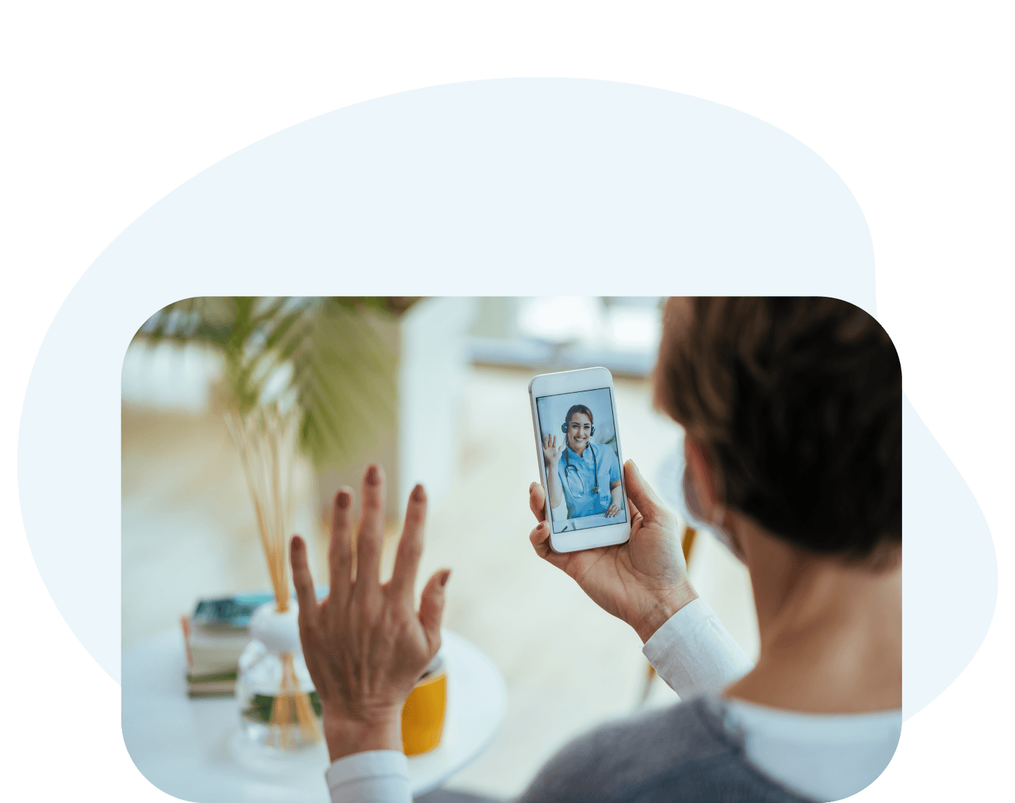 استشارة طبية عبر الإنترنت